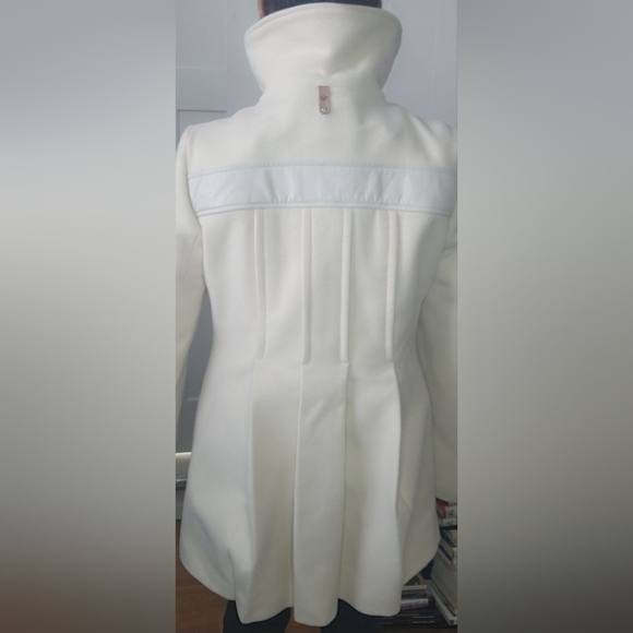 Mackage coat with leather details - Picture 2 of 4
